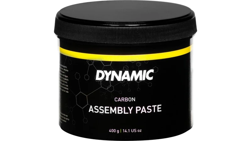 Dynamic Carbon Montagepaste