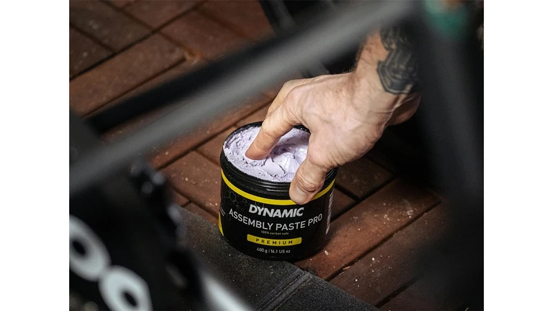 Dynamic Pro Montagepaste