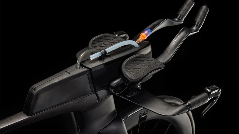 Cube Aerium C:68X SLX Triathlonrad Diamant 28" carbon´n´black