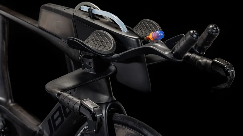 Cube Aerium C:68X SLX Triathlonrad Diamant 28" carbon´n´black