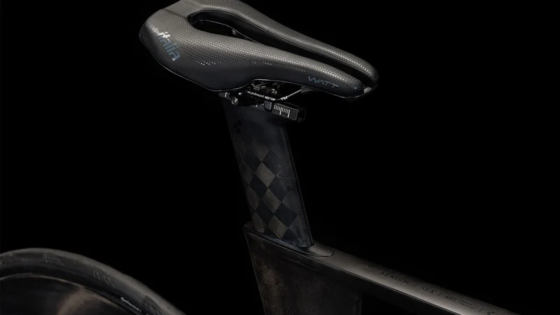Cube Aerium C:68X SLX Triathlonrad Diamant 28" carbon´n´black