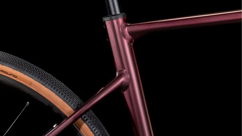 Cube Nuroad Race Gravelbike Diamant rubyred´n´gloss