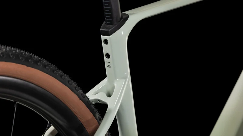 Cube Nuroad C:62 EX Gravelbike Diamant 28" desertstone´n´green