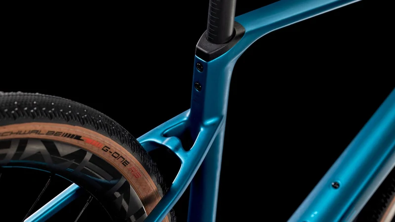 Cube Nuroad C:62 Race Gravelbike Diamant 28" mineralteal´n´blue