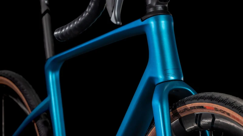 Cube Nuroad C:62 Race Gravelbike Diamant 28" mineralteal´n´blue