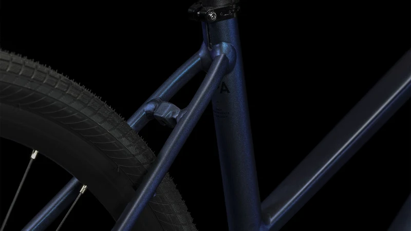 Cube Nulane Fitnessbike Trapeze 28" velvetblue´n´black
