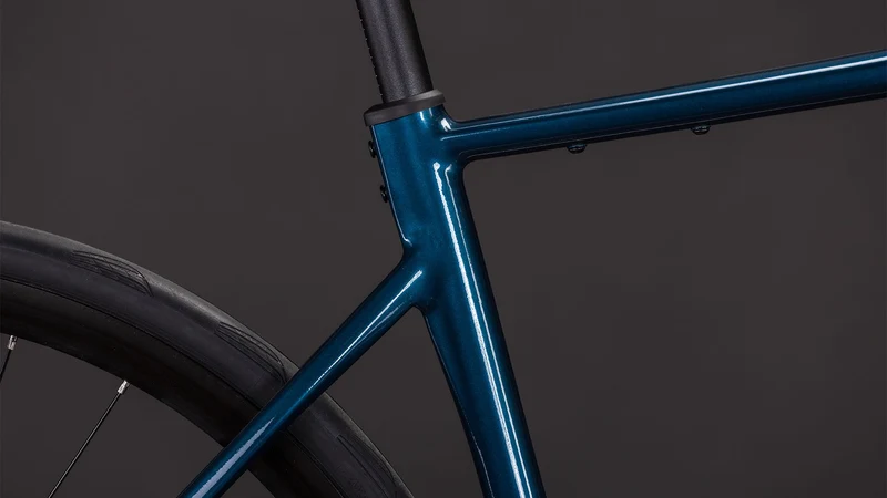 Cube Attain Pro Rennrad Diamant 28" nautica´n´prism