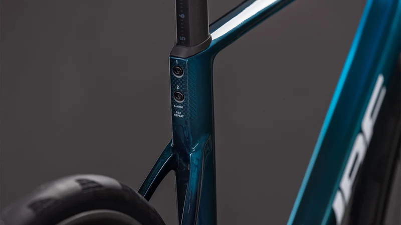 Cube Litening Air C:68X SLX Rennrad Diamant 28" chromeblue´n´ liquidblue