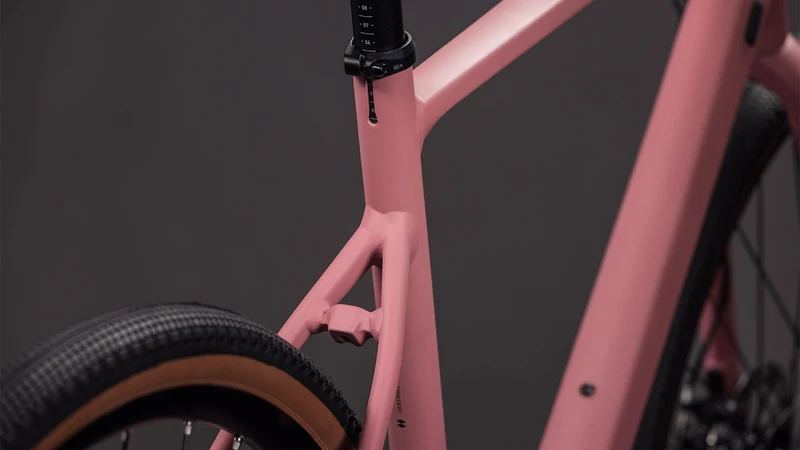 Cube Nuroad One Gravelbike Diamant 28" ruby´n´puce