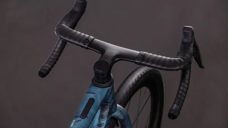 Cube Nuroad C:62 SLT Gravelbike Diamant 28" royalgreen´n´fume