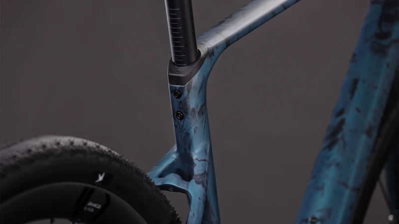 Cube Nuroad C:62 SLT Gravelbike Diamant 28" royalgreen´n´fume
