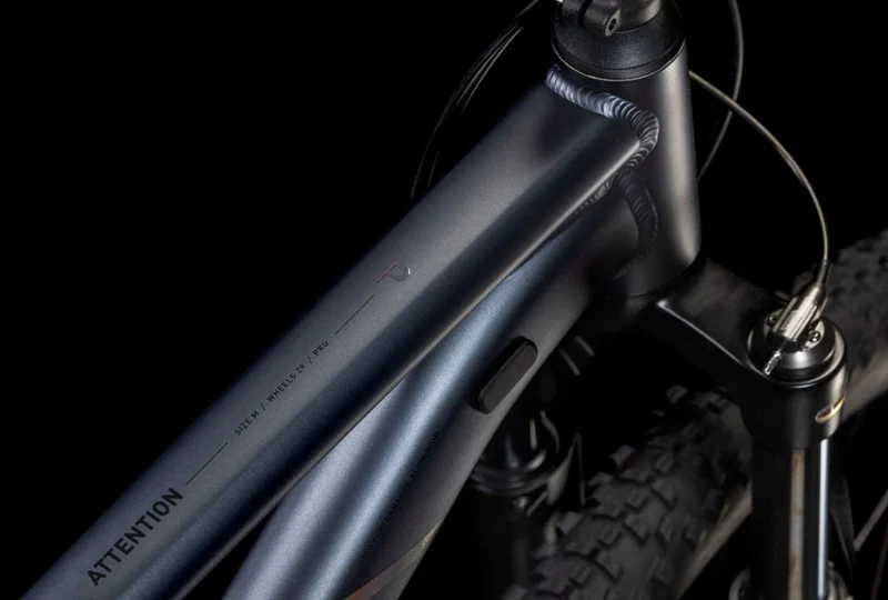 Cube Attention Pro MTB-Hardtail Diamant metallicgrey´n´black