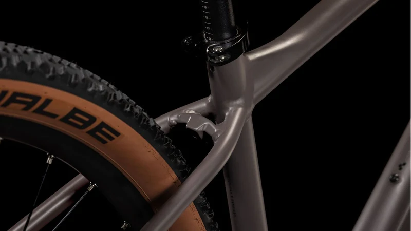 Cube Reaction Pro MTB-Hardtail Diamant cedar´n´blush
