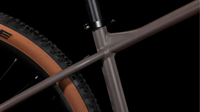 Cube Reaction Pro MTB-Hardtail Diamant cedar´n´blush