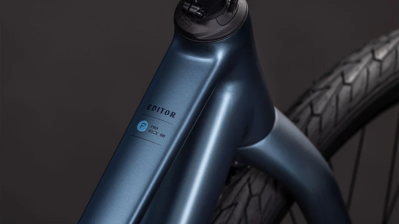 Cube Editor Pro Cityrad Trapeze 28" mineralblue´n´chrome