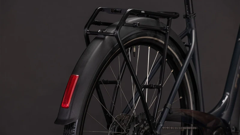 Cube Touring One Trekkingrad Easy Entry 28" night´n´chrome