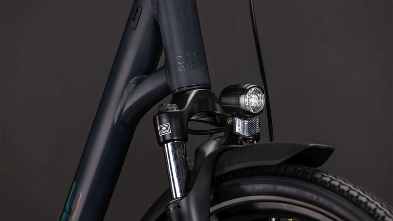 Cube Touring One Trekkingrad Easy Entry 28" night´n´chrome