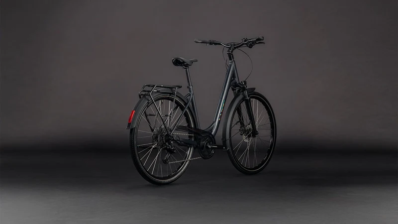 Cube Touring One Trekkingrad Easy Entry 28" night´n´chrome