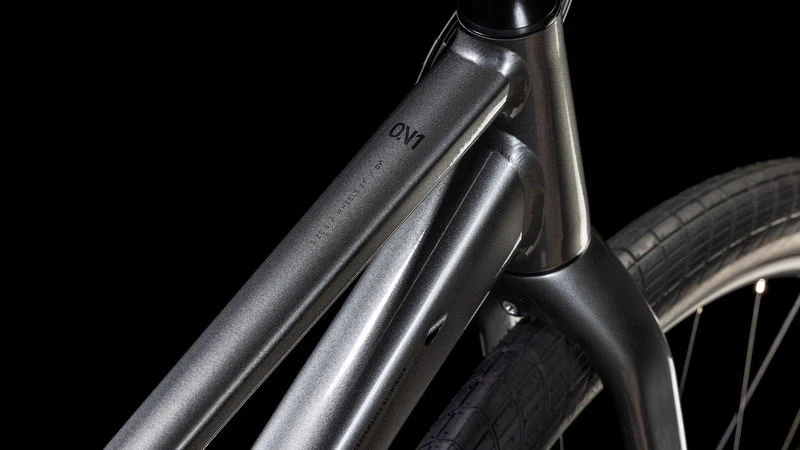 Cube Hyde One Cityrad Trapeze 28" graphite´n´black