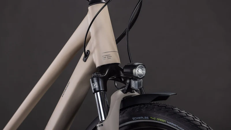Cube Kathmandu One Trekkingrad Trapeze 28" oatgrey´n´grey