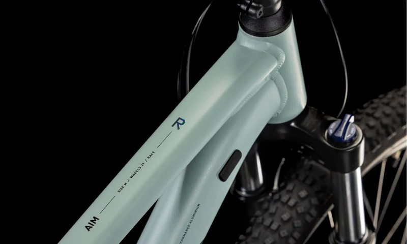 Cube Aim Race MTB-Hardtail Diamant frozengrape´n´turmalin