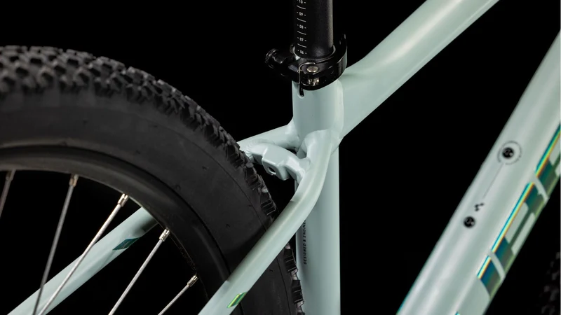 Cube Aim Race MTB-Hardtail Diamant frozengrape´n´turmalin