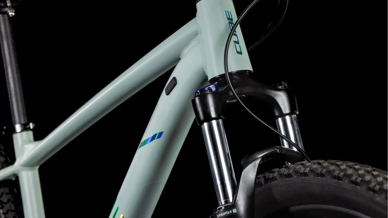 Cube Aim Race MTB-Hardtail Diamant frozengrape´n´turmalin