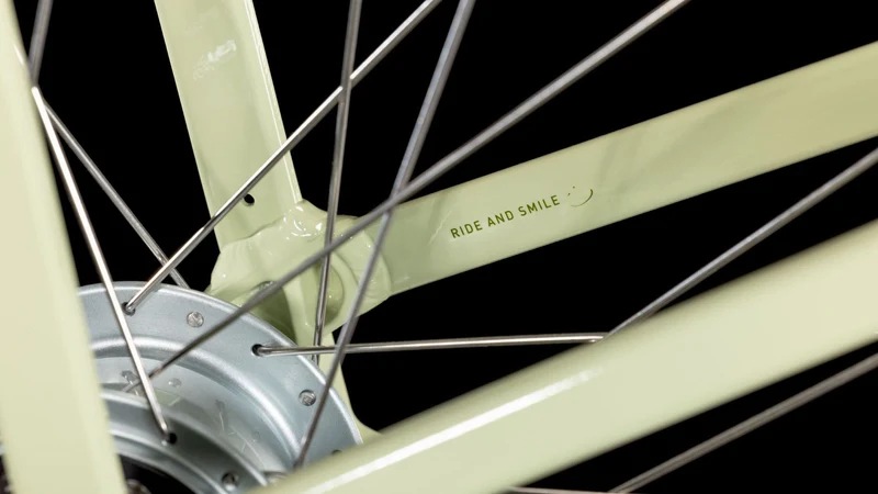Cube Ella Cityrad Easy Entry 28" matchagreen´n´green