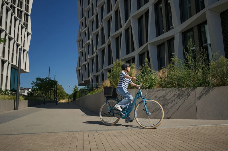 Cube Ella Cityrad Easy Entry 28" matchagreen´n´green