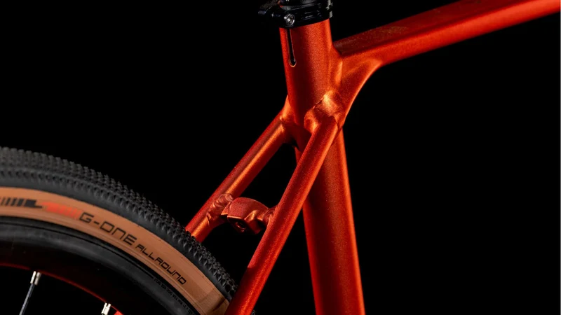 Cube Nulane Pro Fitnessbike Diamant 28" fireorange´n´black