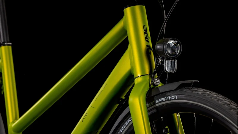 Cube Editor Race FE Cityrad Trapeze 28" lizard´n´black