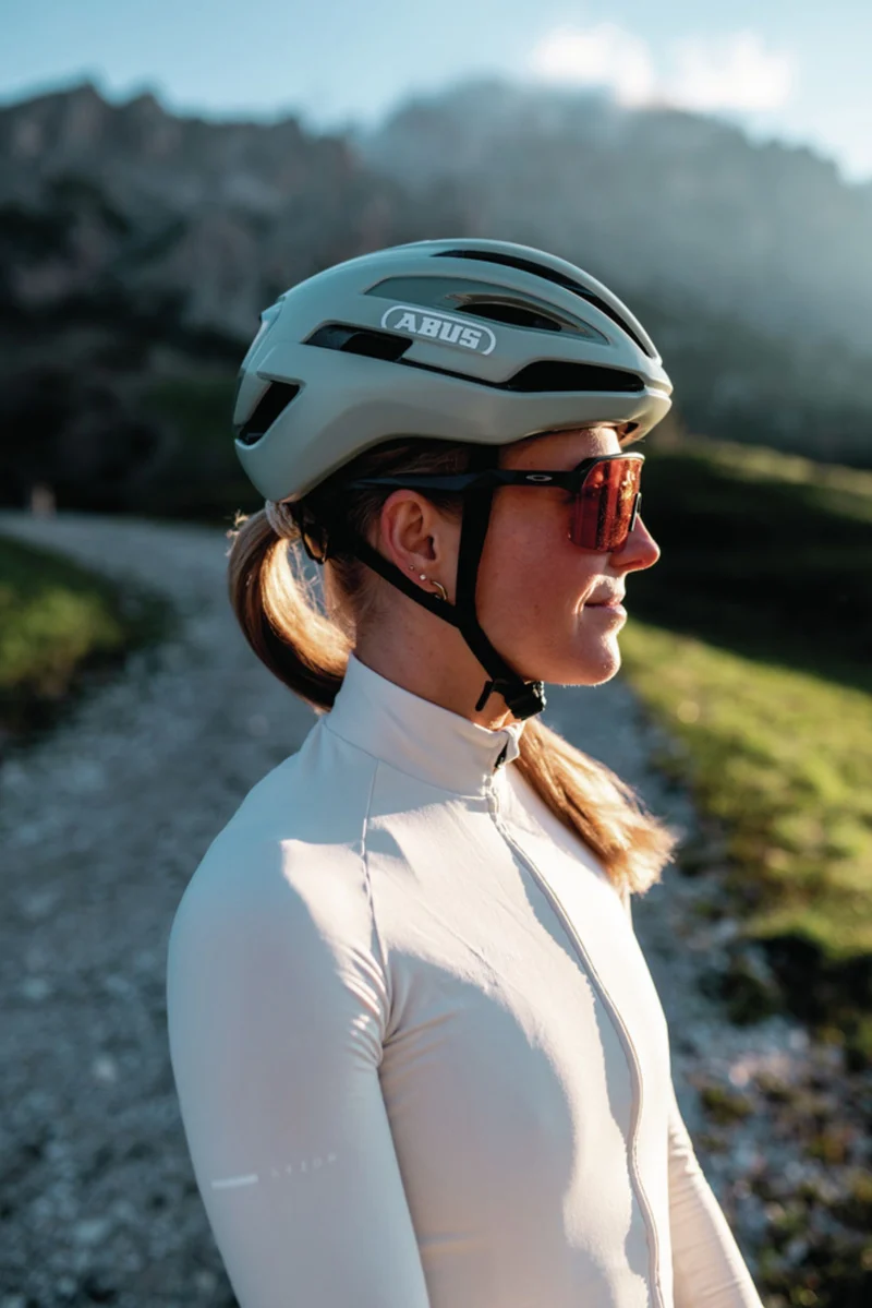 Abus Taipan Rennrad-Helm shiny white