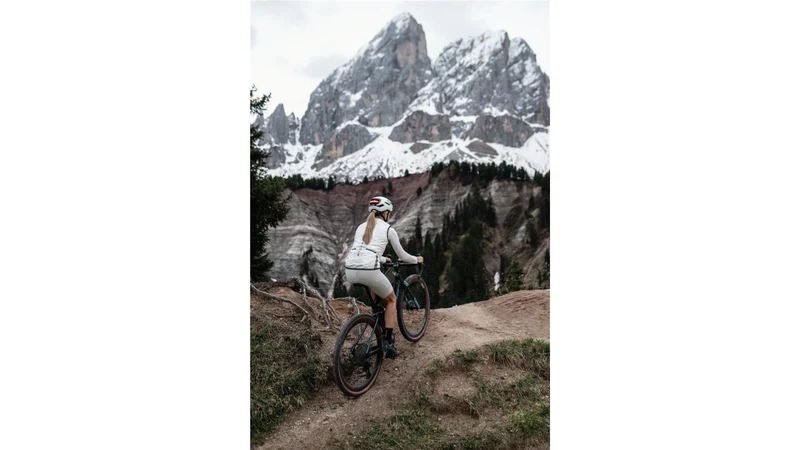 Abus Taipan LED Rennrad-Helm shiny white