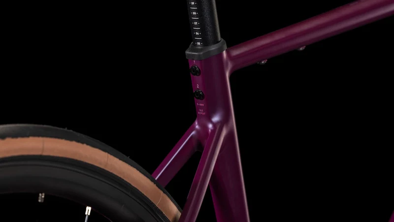 Cube Attain Pro Rennrad Diamant 28" hyperpurple´n´helio