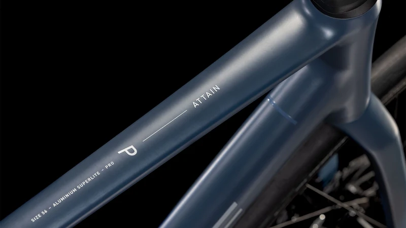 Cube Attain Pro Rennrad Diamant 28" nightflight´n´grey