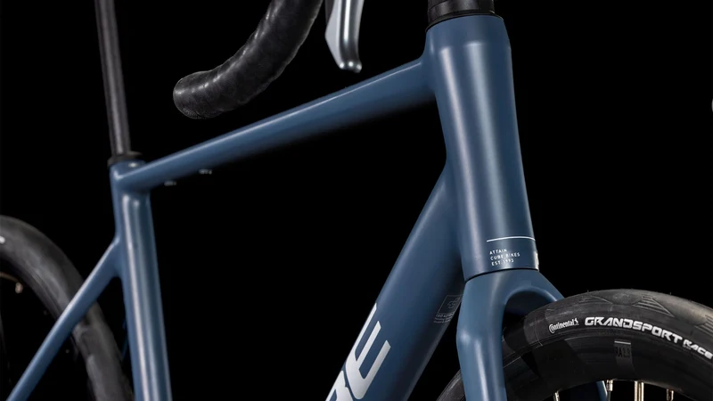 Cube Attain Pro Rennrad Diamant 28" nightflight´n´grey
