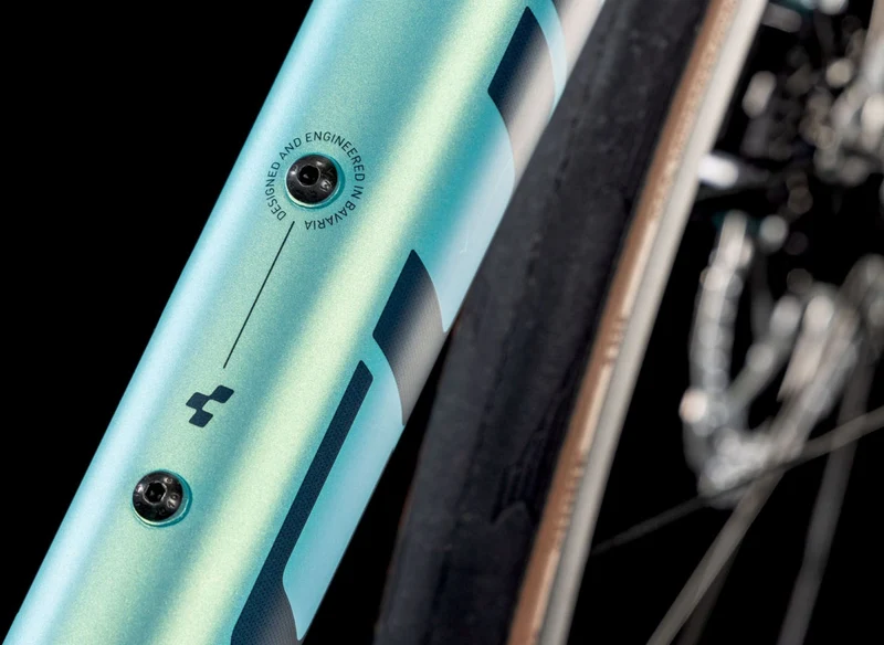 Cube Attain C:62 SLX Rennrad Diamant 28" lagoon´n´black