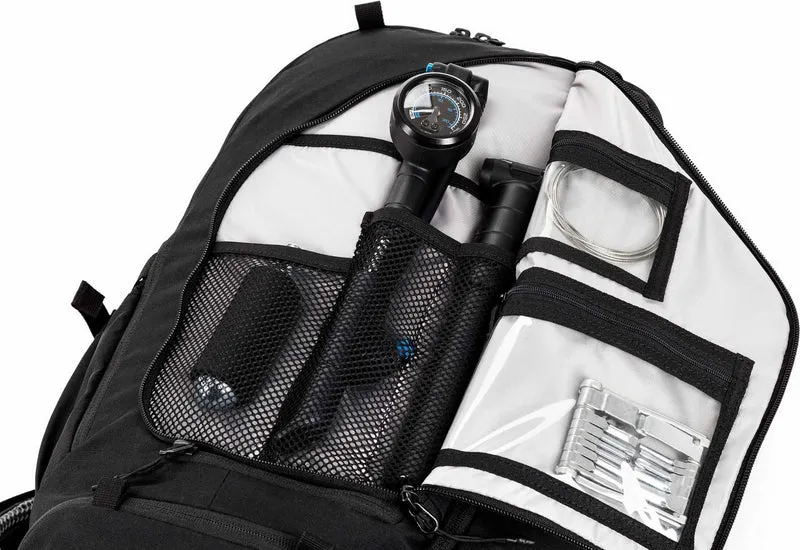 Cube OX 25+ Rucksack black