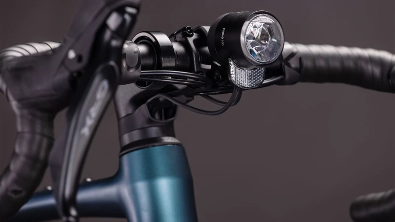 Cube Nuroad Race FE Gravelbike Diamant 28" royalgreen´n´black