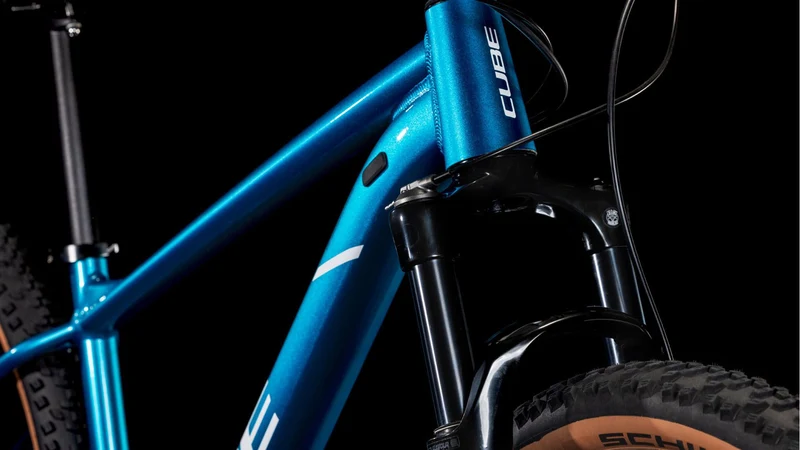 Cube Attention Pro MTB-Hardtail Diamant metallicteal´n´white