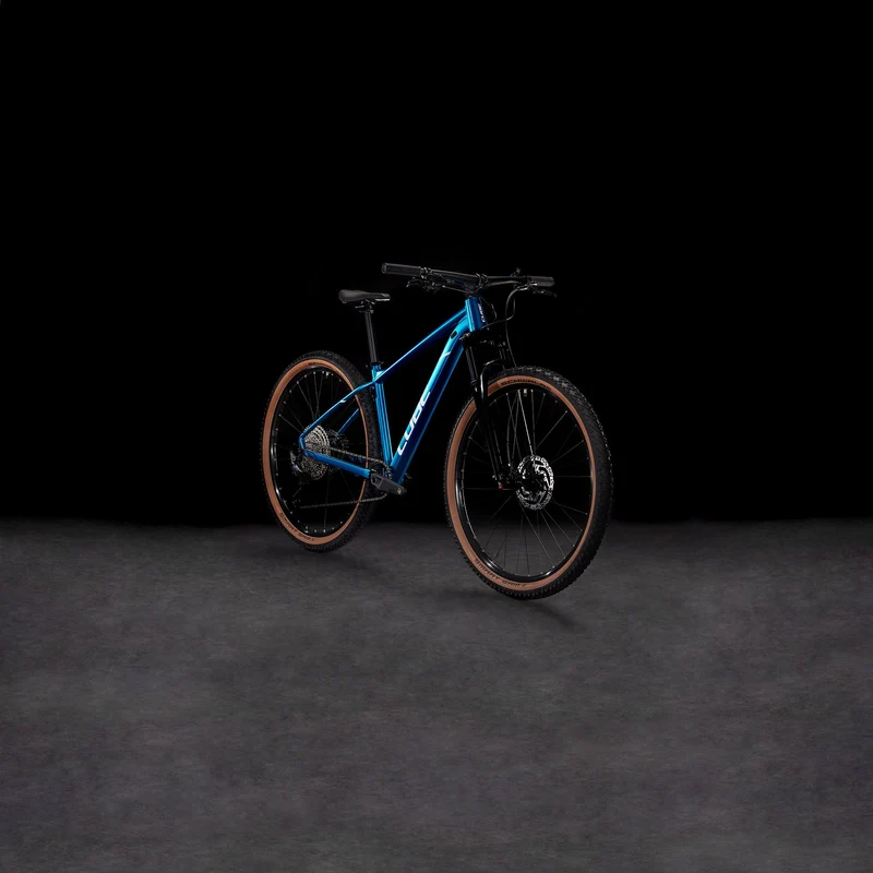 Cube Attention Pro MTB-Hardtail Diamant metallicteal´n´white