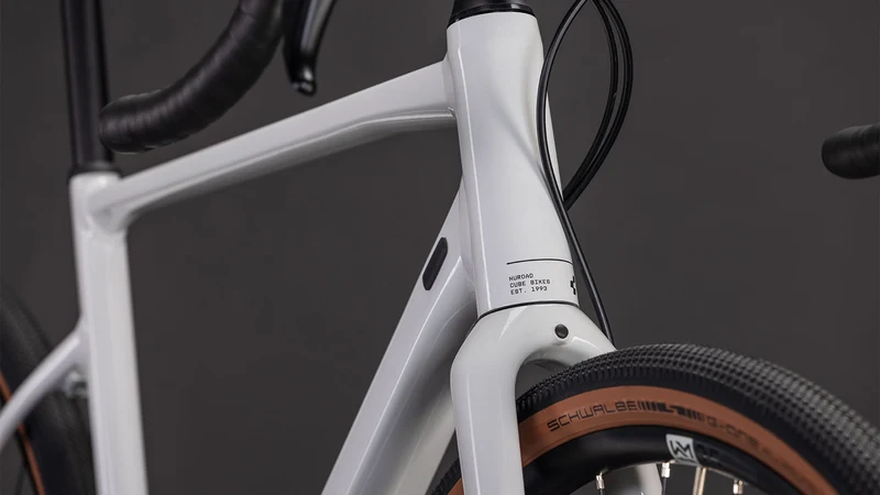 Cube Nuroad EX Gravelbike Diamant cotton´n´grey