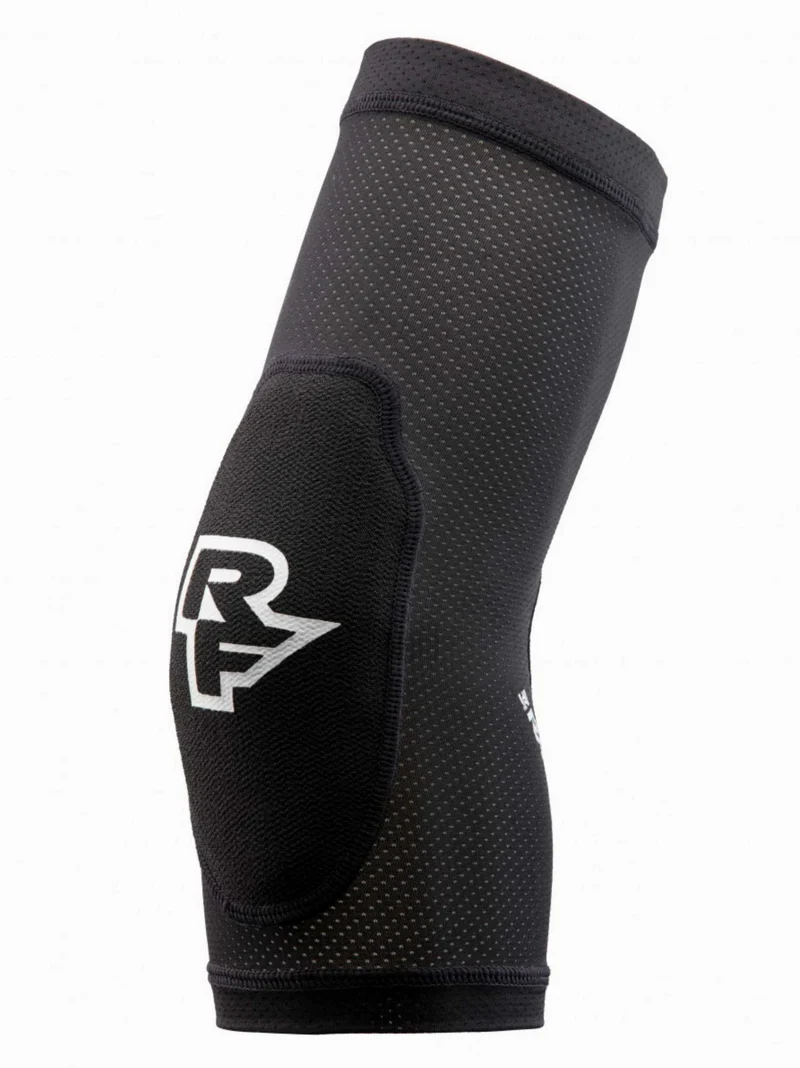 Race Face Charge Ellenbogenschutz stealth