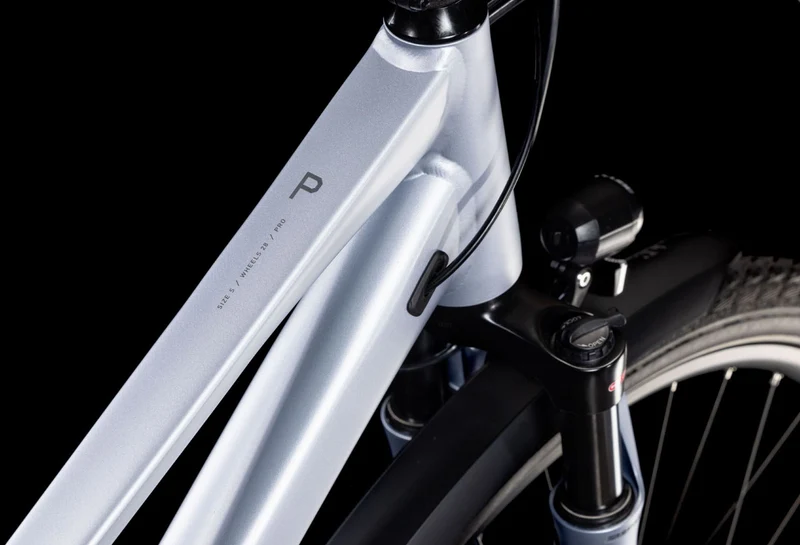 Cube Kathmandu Pro Trekkingrad Trapeze 28" silverblue´n´grey