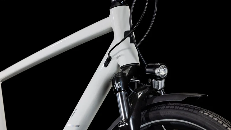 Cube Touring One Trekkingrad Diamant 28" cotton´n´black
