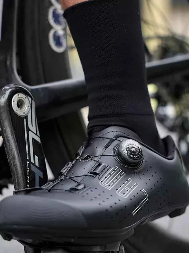 Hank Unisex Nylon Cycling Cleat Shoes - Black