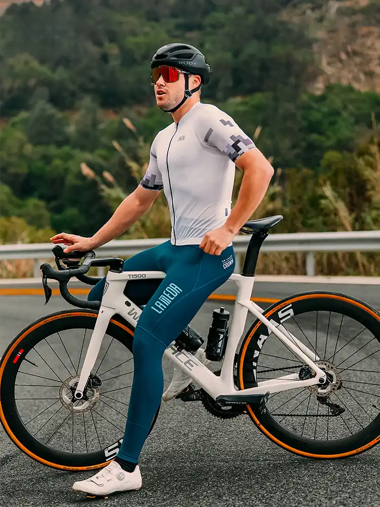 Trending Men's Cycling Jersey - White