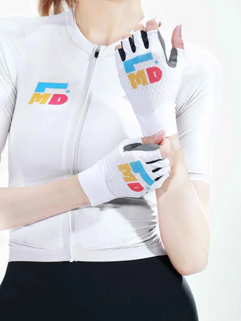 LMD Bike Gloves - White