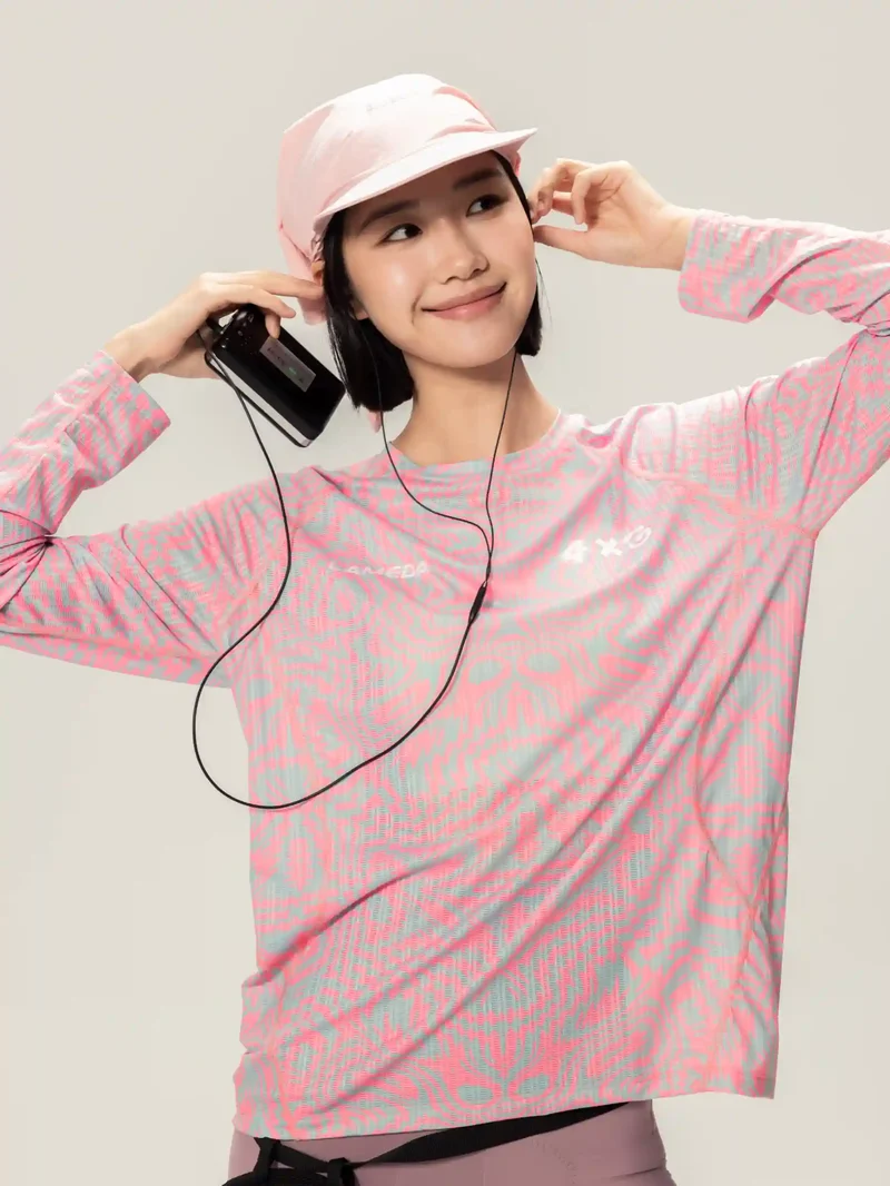 A x C Unisex Lightweight Cycling Long-Sleeve T-Shirt - Pink