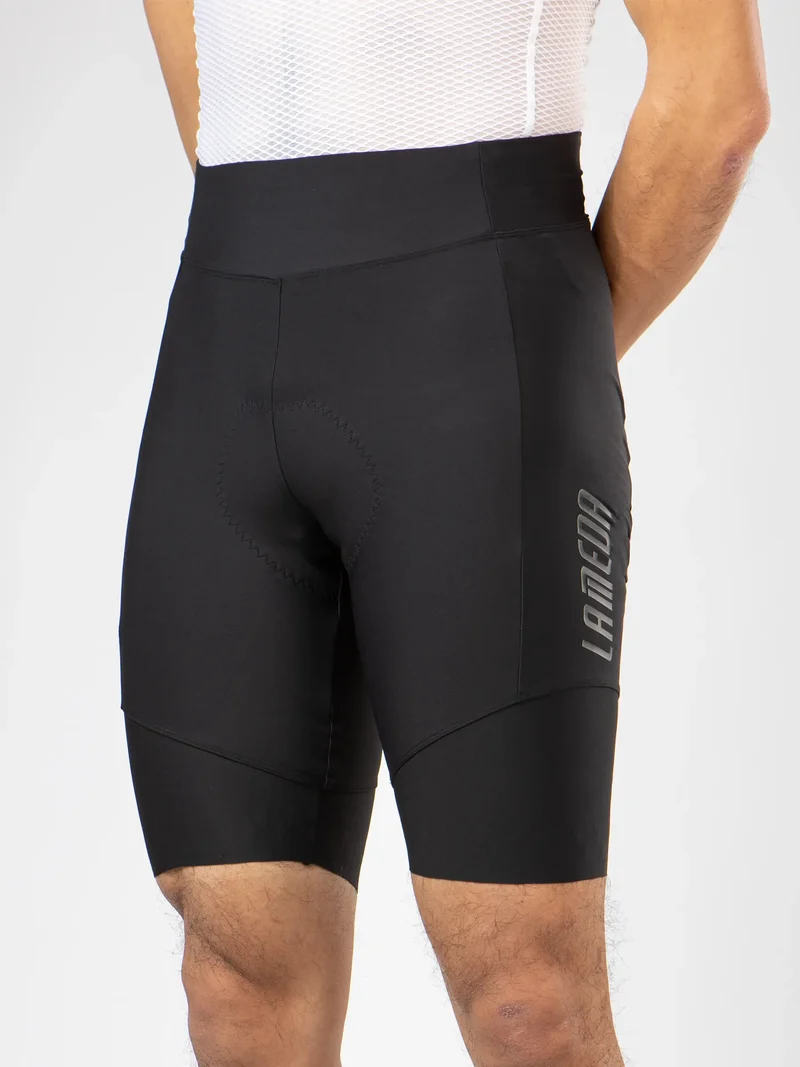Dazzling Men's Shorts - Black